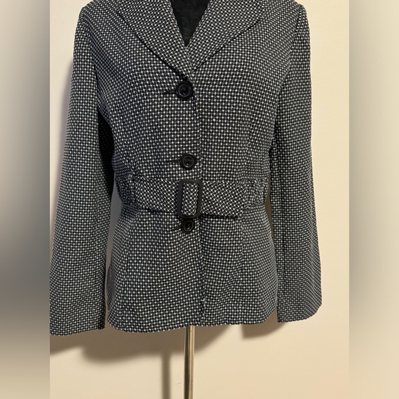 EUC Sweet Suit Black and White Square Patterned Blazer Adjustable Belt size 12 - Picture 4 of 7